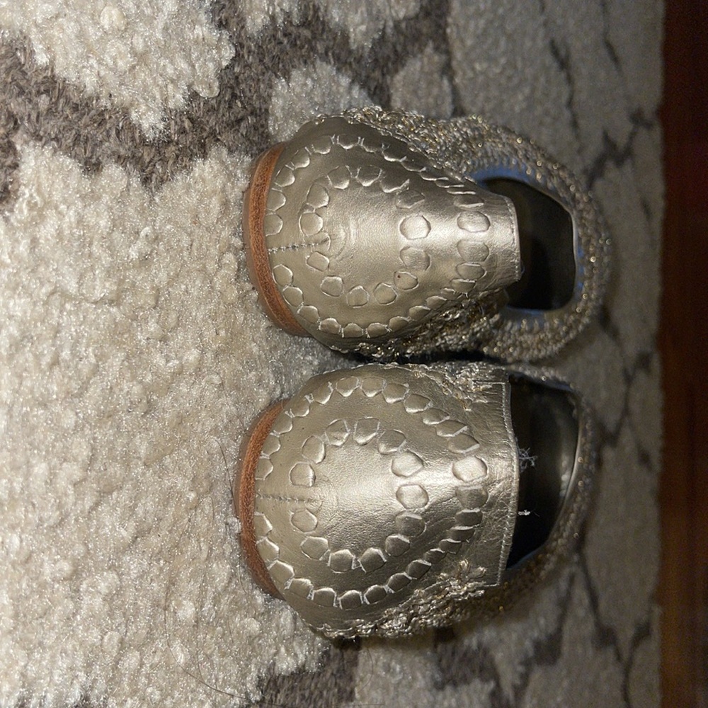 Gold Jack Rogers ballet slippers, flats. - Picture 4 of 7